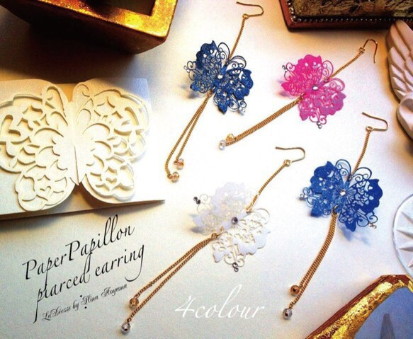 ペーパーピアス　ホワイト　Paper Pierced earring（片耳）　蒼山日菜×PAPERMAKE 2枚目の画像