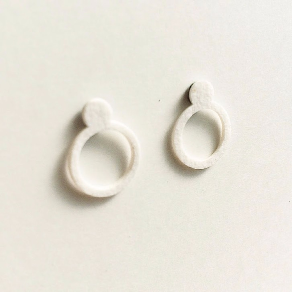 Paper pierced earring 0001 WHITE PV-0001W 第2張的照片