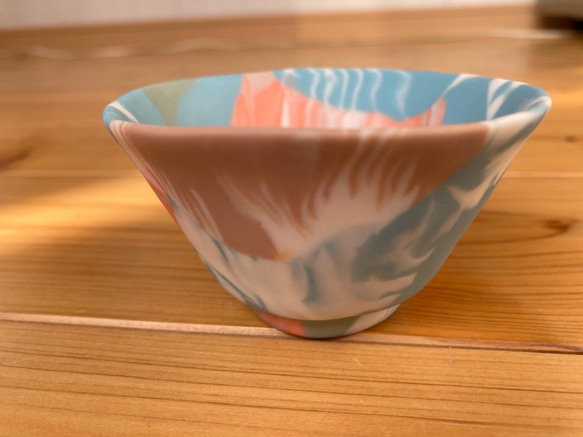 透光磁器練り込みのぐい呑み 水鏡 おちょこ・ぐい呑み・徳利 とら