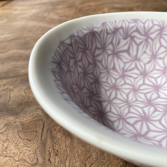磁器練り込みの碗　麻の葉模様 紫 3枚目の画像
