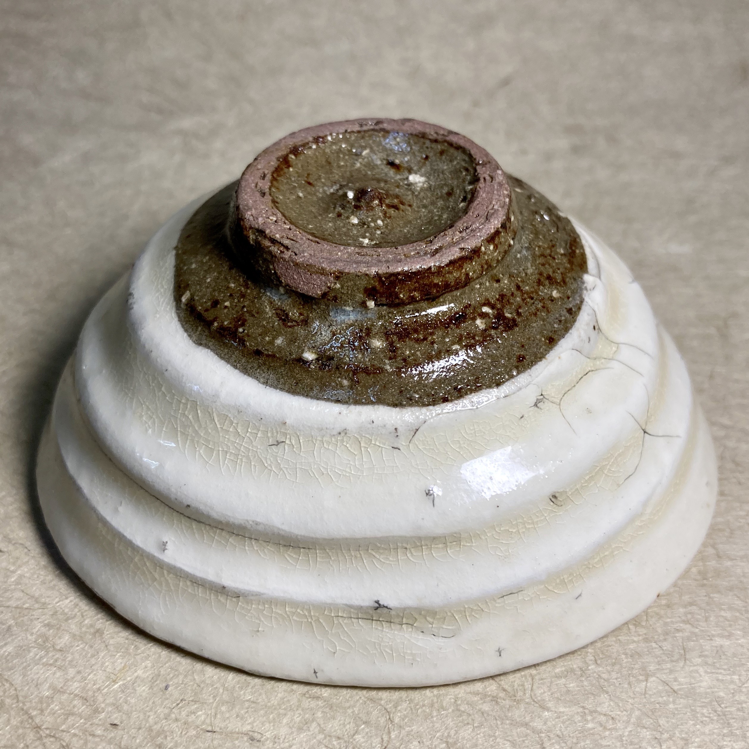 254 彫り三島ぐい呑唐津焼ぐい呑陶器酒器