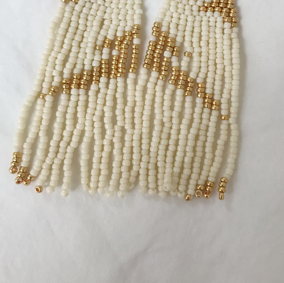 受注生産品 beads pierce "shootingstar gold" フリンジピアス　ビーズピアス　 3枚目の画像