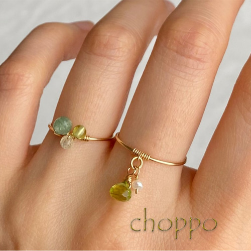 ペリドットのドロップリング 14㎏f 槌目 オープンリング 誕生石