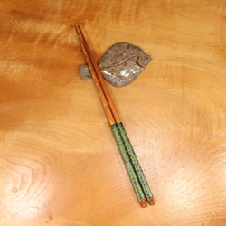 カレイ・陶芸作品 箸置き（標準型-大）（陶さかな） 2枚目の画像
