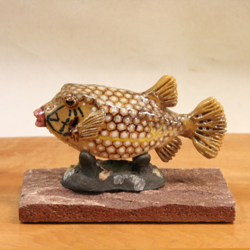 ハコフグ（幼魚）・陶芸作品 置物mini（陶 さかな フィギュア） 立体