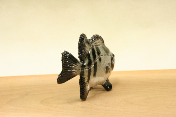 クチグロ（イシダイ）・陶芸作品 置物mini（陶 さかな フィギュア） 6枚目の画像
