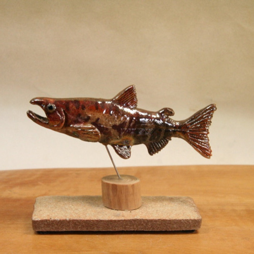 サケ・陶芸作品 置物mini（陶 さかな フィギュア） 立体