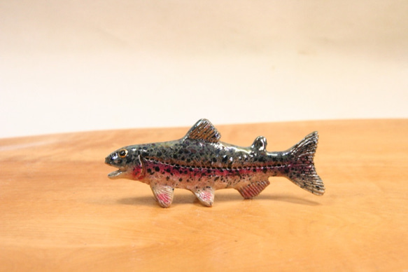 ニジマス・陶芸作品 置物mini（陶 さかな フィギュア） 立体・オブジェ