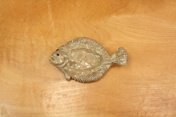 漆器　木製　漆塗り　箸置き　ヒラメ　鮃　ひらめ　五個 ヒラメ・陶芸作品 豆皿（陶 さかな 箸置き） 薬味皿・豆皿 やすだ陶