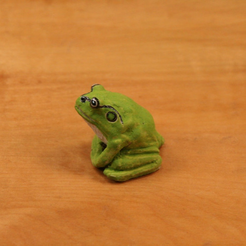 アマガエル 陶芸作品 置物（カエル 陶 フギュア） 立体・オブジェ
