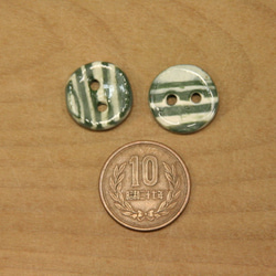 陶ボタン・緑白練込（サイズ小・約18mm） 4枚目の画像
