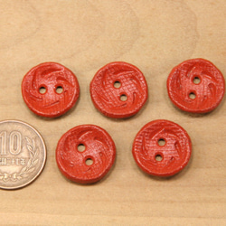 陶ボタン・赤チャラ（サイズ中・約21mm） 2枚目の画像