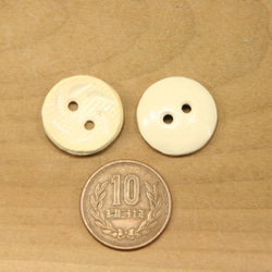 陶ボタン・半磁器白チャラ（サイズ中・約21mm） 4枚目の画像