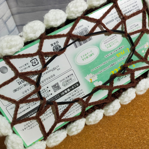 かぎ編み ティッシュボックスカバー チョコケーキ マカロン