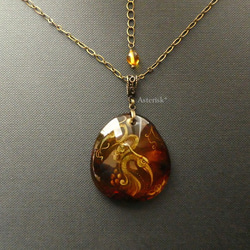 ＜天然琥珀＞ブルーアンバー 白鷺 40×35mm インタリオ Amber Intaglio 5枚目の画像