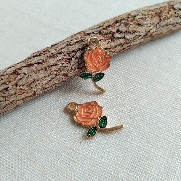 20×10mm 一輪の薔薇チャーム ピンク6個 B315 チャーム petit-bonheur  