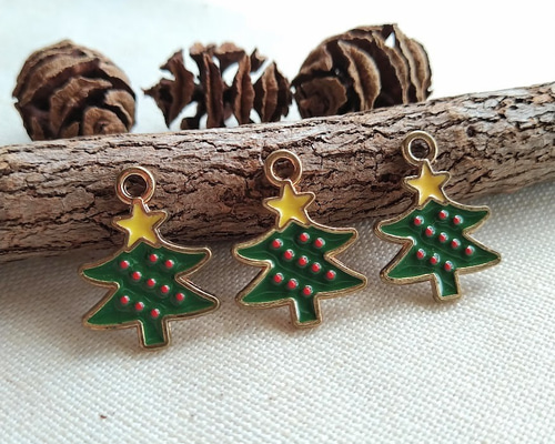 X'mas♪ クリスマスツリーのチャーム 8個セット X27 チャーム petit