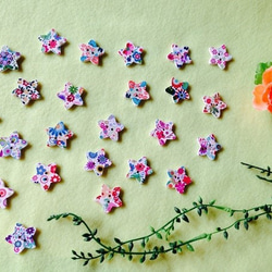 花柄×星形のボタン　２５ｍｍ　アソート５０個　W160 3枚目の画像