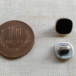 10mm　角丸四角形ボタン　マットゴールド＆ブラック　２５個　P413B 3枚目の画像