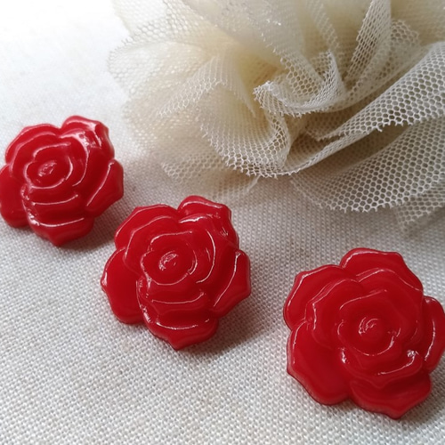 25mm 薔薇のボタン レッド 12個 P373 ボタン petit-bonheur 通販
