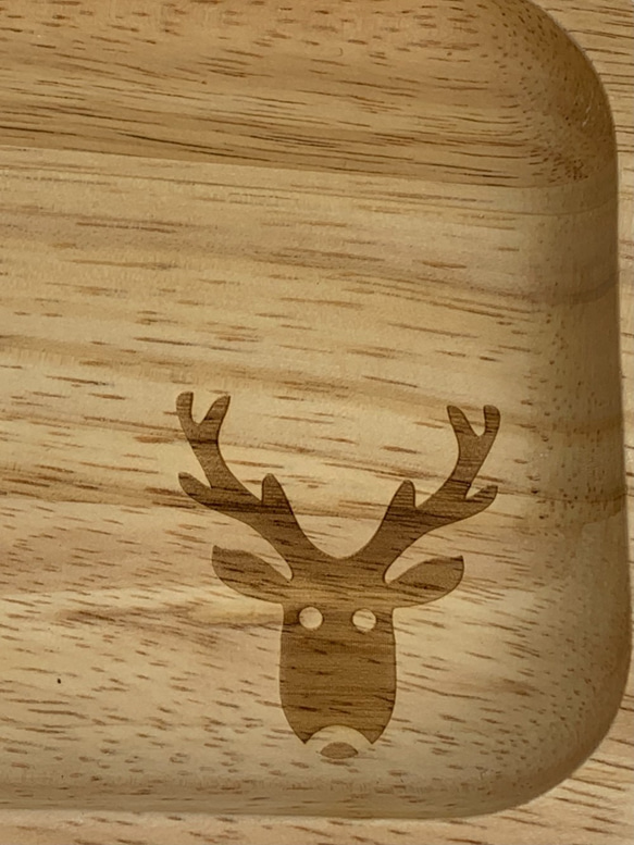 【雑貨】刻印入り　天然木のウッドトレー　Mサイズ：20㎝×30㎝【Deer Horn Nature...】 3枚目の画像