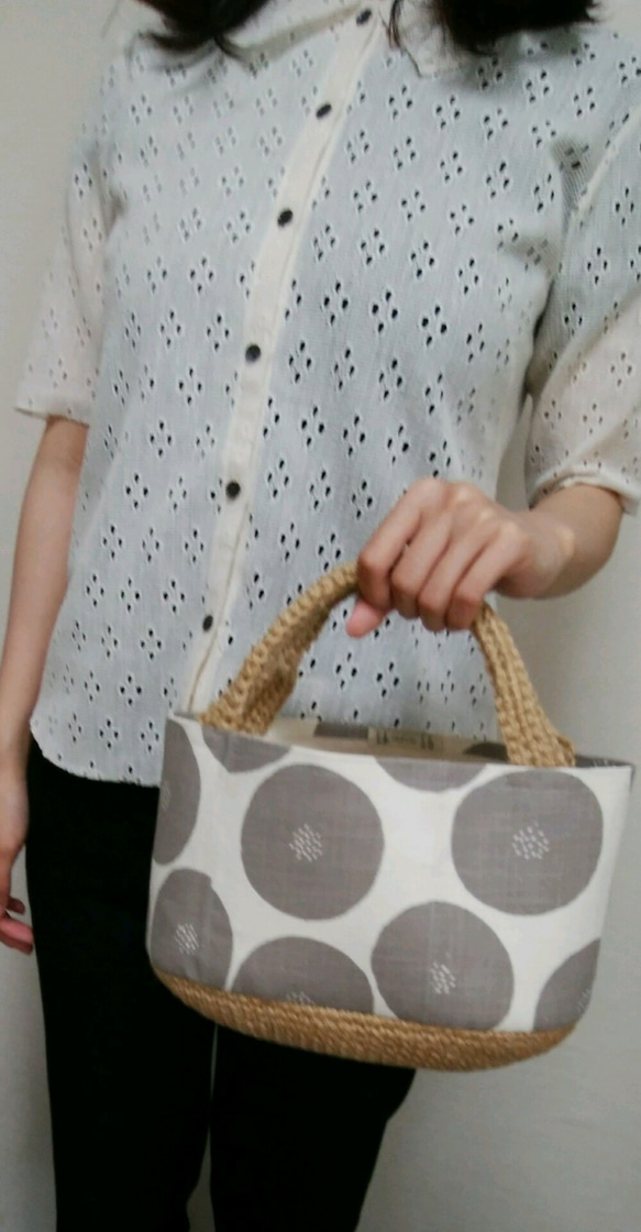 麻糸と布のバッグ　あんパン 2枚目の画像