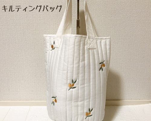 マニー　花柄キルティング収納ポケット マニー 花柄キルティング収納ポケット