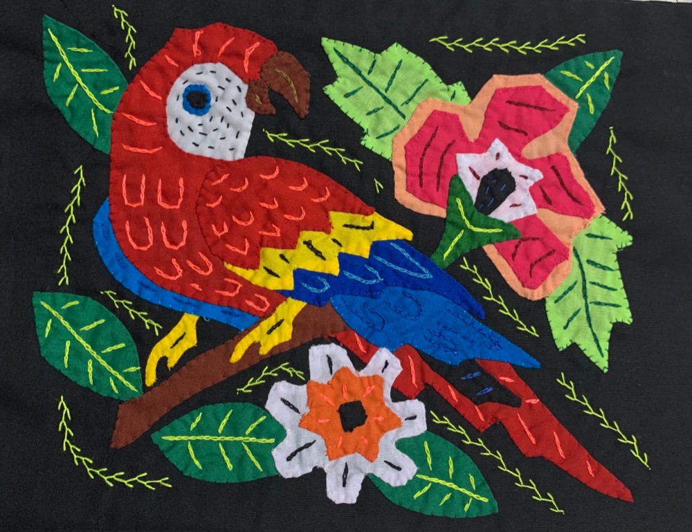 母子像の刺繍風アート、モラ手作り 母子像の刺繍風アート、モラ手作り