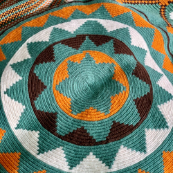 コロンビア発Wayuu トートバッグ　グリーン XXLサイズ 3枚目の画像