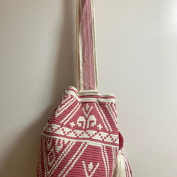 コロンビア発Wayuu バッグ　シンボルモチーフピンクLサイズ　☆在庫1点☆ 5枚目の画像