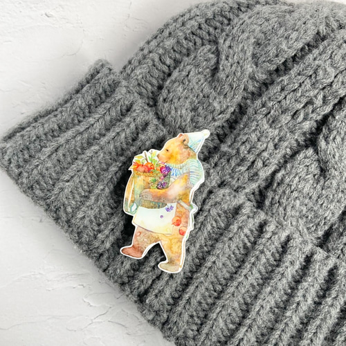 冬支度のクマさんのブローチ ブローチ falso 通販 12746617｜Creema