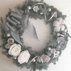 クリスマスリース⭐️ハンドメイド　✨ピンク＆ゴールド✨　2点おまとめ シャンパンゴールド系の飾りで作ったクリスマスリース✨もうすぐ