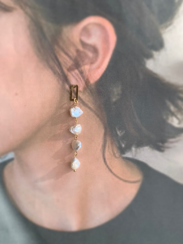 ♦︎Holiday Season pierced earring♦︎ 天然石　淡水パール　ピアス　ステンレスポスト 4枚目の画像