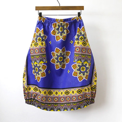 アフリカ布のバルーンスカート（カンガスカート）コクーンスカート 大人かわいい 春スカート 1枚目の画像