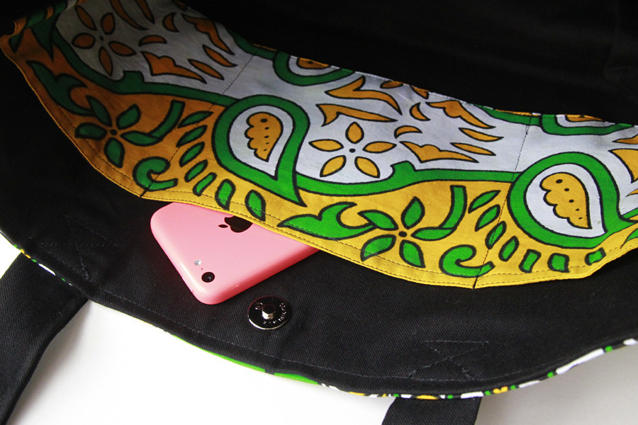 アフリカ布『カンガ』のトートバッグ