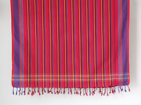 ケニアの綿織物 キコイ　ショール / ストール 6枚目の画像