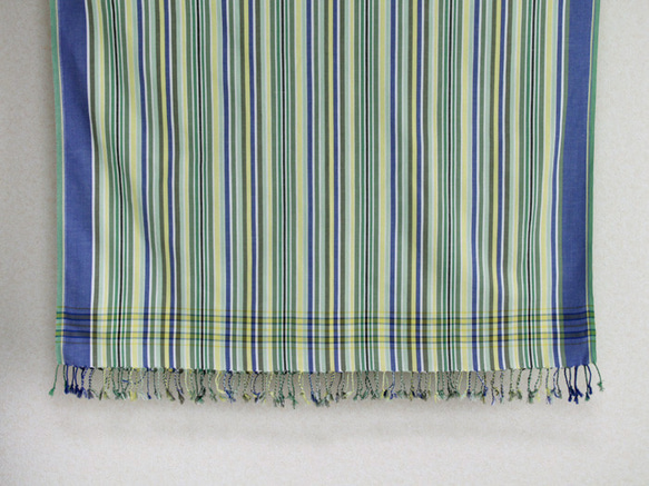 ケニアの綿織物 キコイ　ショール / ストール 4枚目の画像