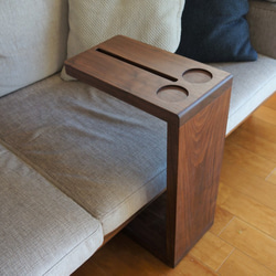 【受注製作】ウォルナット無垢材のソファーサイドテーブル 5枚目の画像