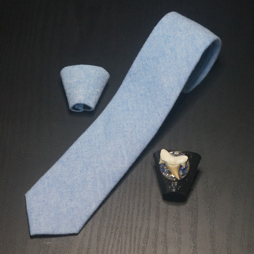 本牛革製タイストラップ式ネクタイ レジン・サメの歯化石 タンニン  