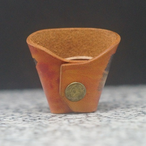 スカーフ留めとしても使える、タイストラップ式ネクタイ ご当地  