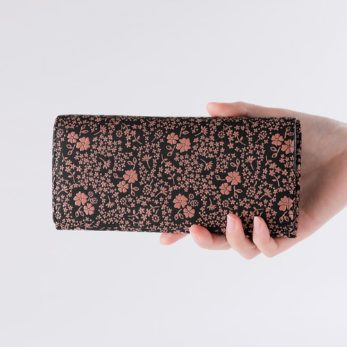 甲州印伝 「束入」 アメリカンブルー柄 長財布 印傳屋上原勇七 通販