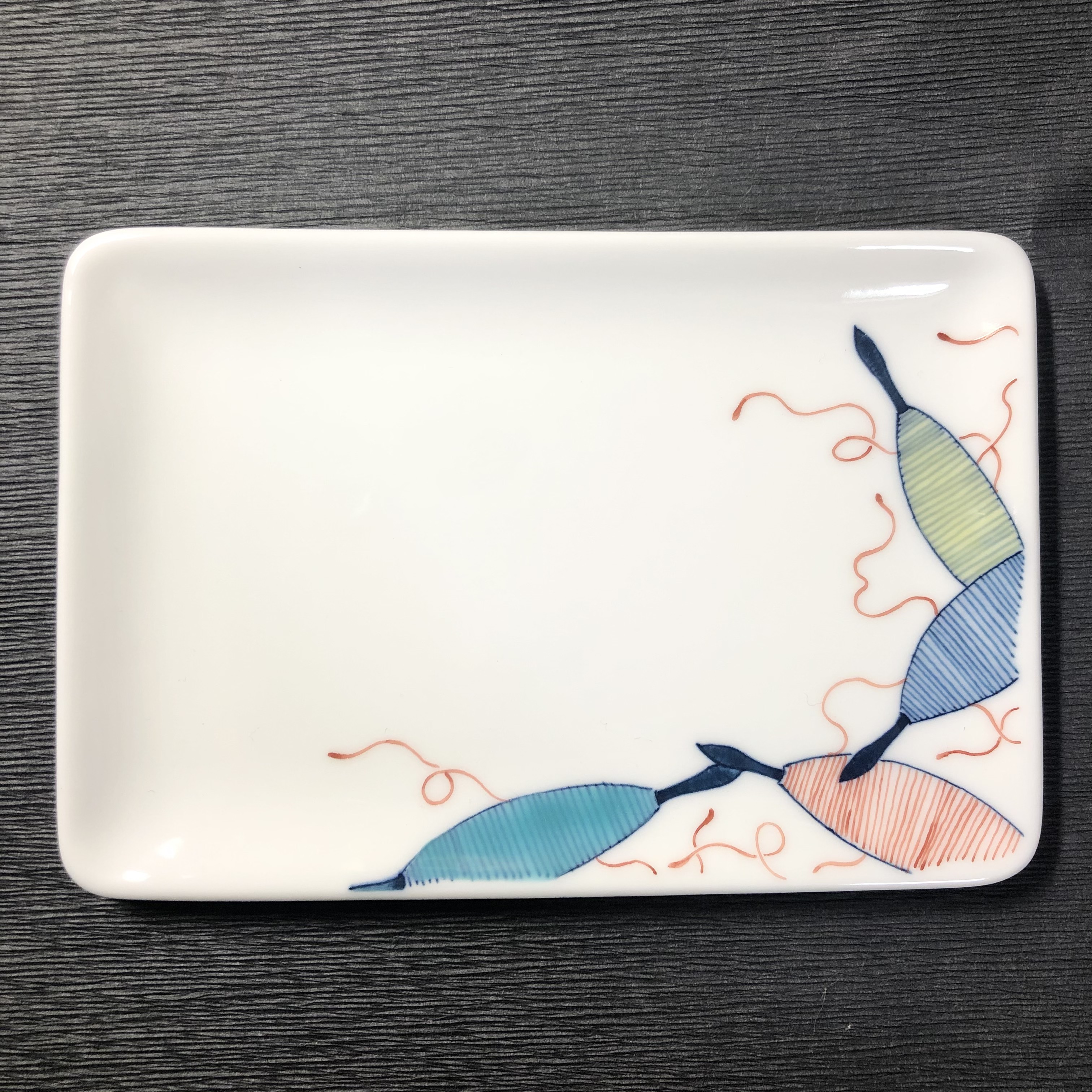 イバタカツエ作 角皿 龍