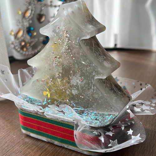 送料込❤️大きなホワイトクリスマスツリーオルゴナイト☆出雲