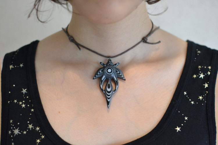 （オーダーメイド可） Honey Cross Necklace (黒&白)