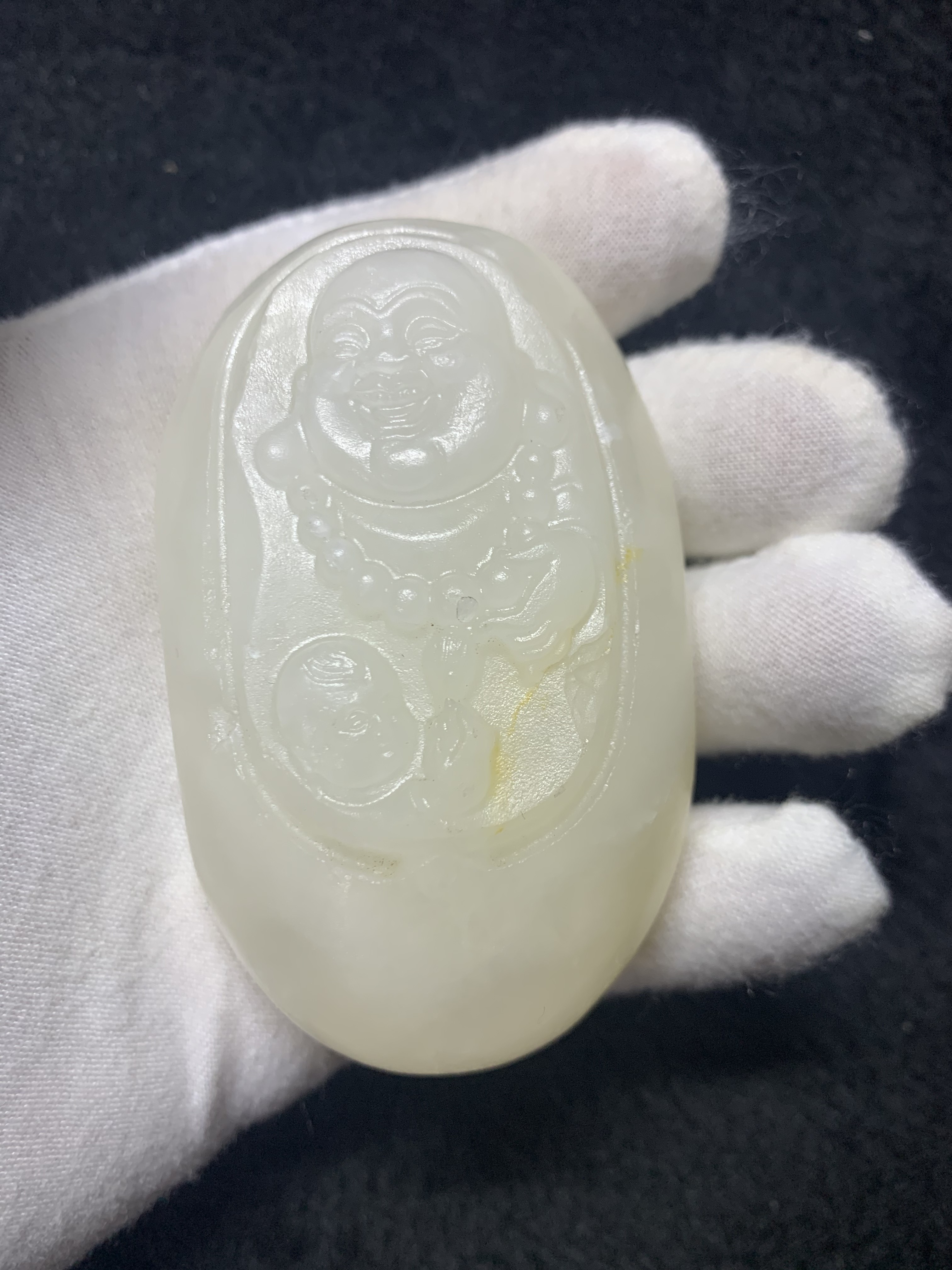 天然石瑪瑙石彫刻弥勒477635/216.4g