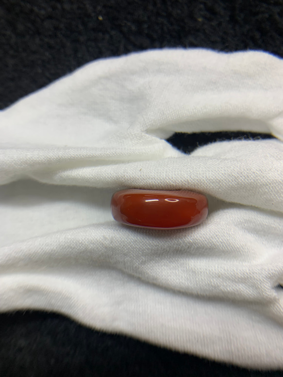 天然石南紅瑪瑙平安ボタン/ドーナツ型2043773/4.5g 3枚目の画像