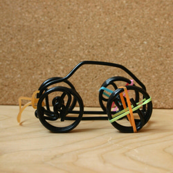 走るくるま(針金おもちゃ) 黒　カラーワイヤー製 No.CK-002 5枚目の画像