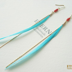 Blue goose quill with red coral, hook earrings 第5張的照片