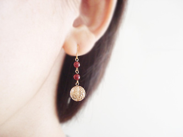 Garnet, antique style hook earrings 穿孔 第4張的照片