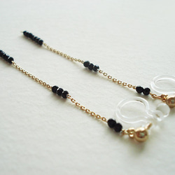 Black spinel with long chain, clip on earrings（夾式） 第4張的照片